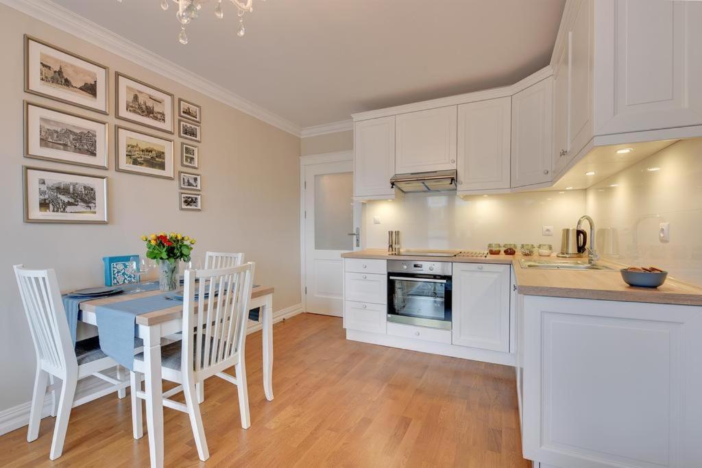 Long Gardens Oldtown Appartment Gdansk Ngoại thất bức ảnh
